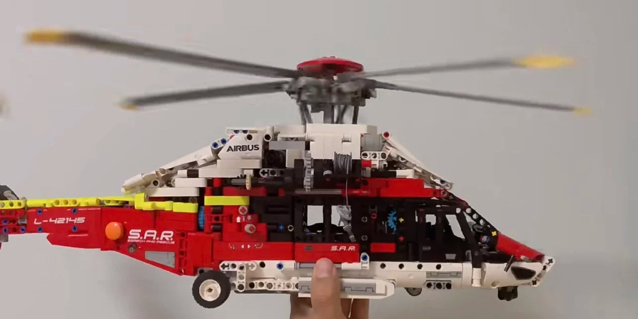 NEW IN STOCK Technical Airbus H175 Rescue Helicopter 42145 Model Building Block Bricks Toy For Kids Gift Motorised Functions